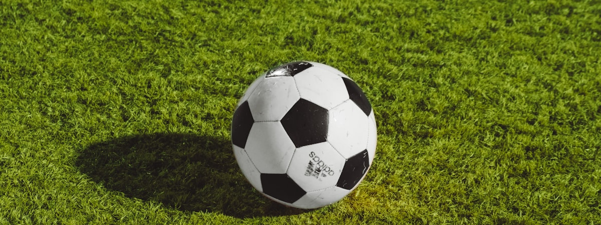 星空体育高清无插件直播画面，展示多场足球、篮球、电竞赛事同时在线的壮观场景